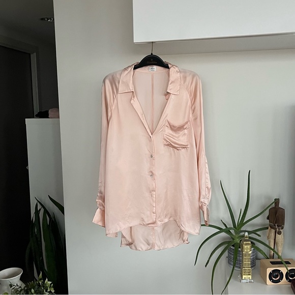 New Aritzia Wilfred Boyfriend Button-up Satin Shirt Relaxed Business Casual XS - Picture 7 of 9